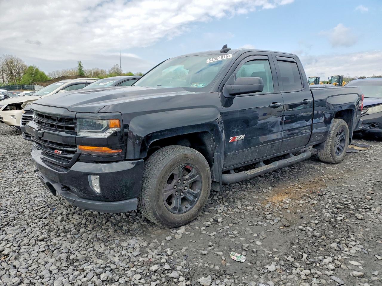 2017 CHEVROLET SILVERADO