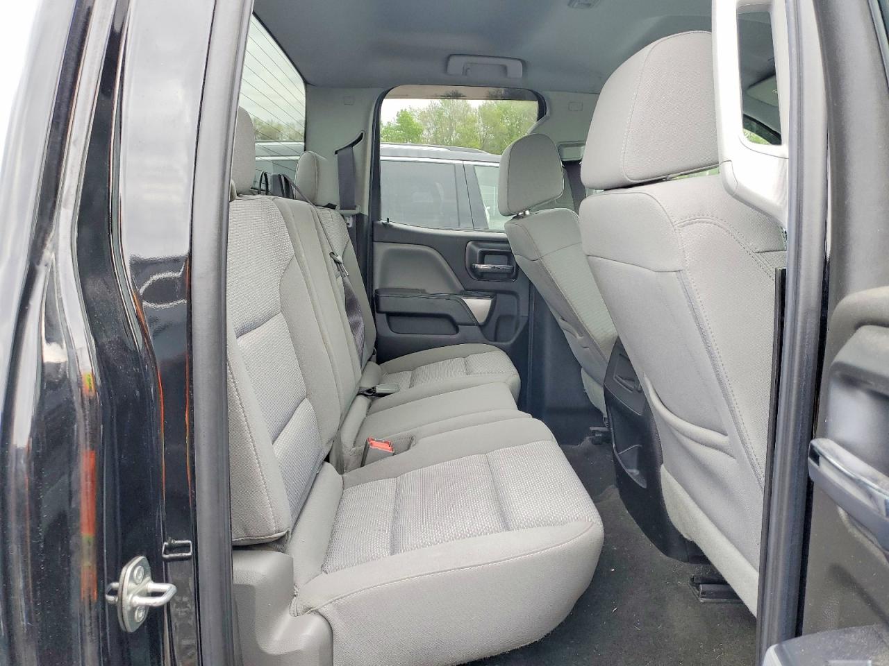 2017 CHEVROLET SILVERADO
