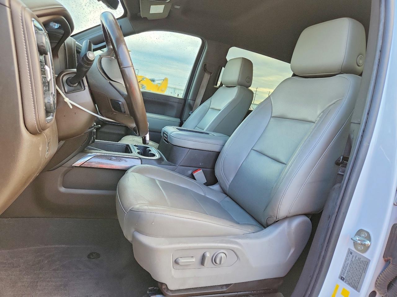 2020 CHEVROLET SILVERADO