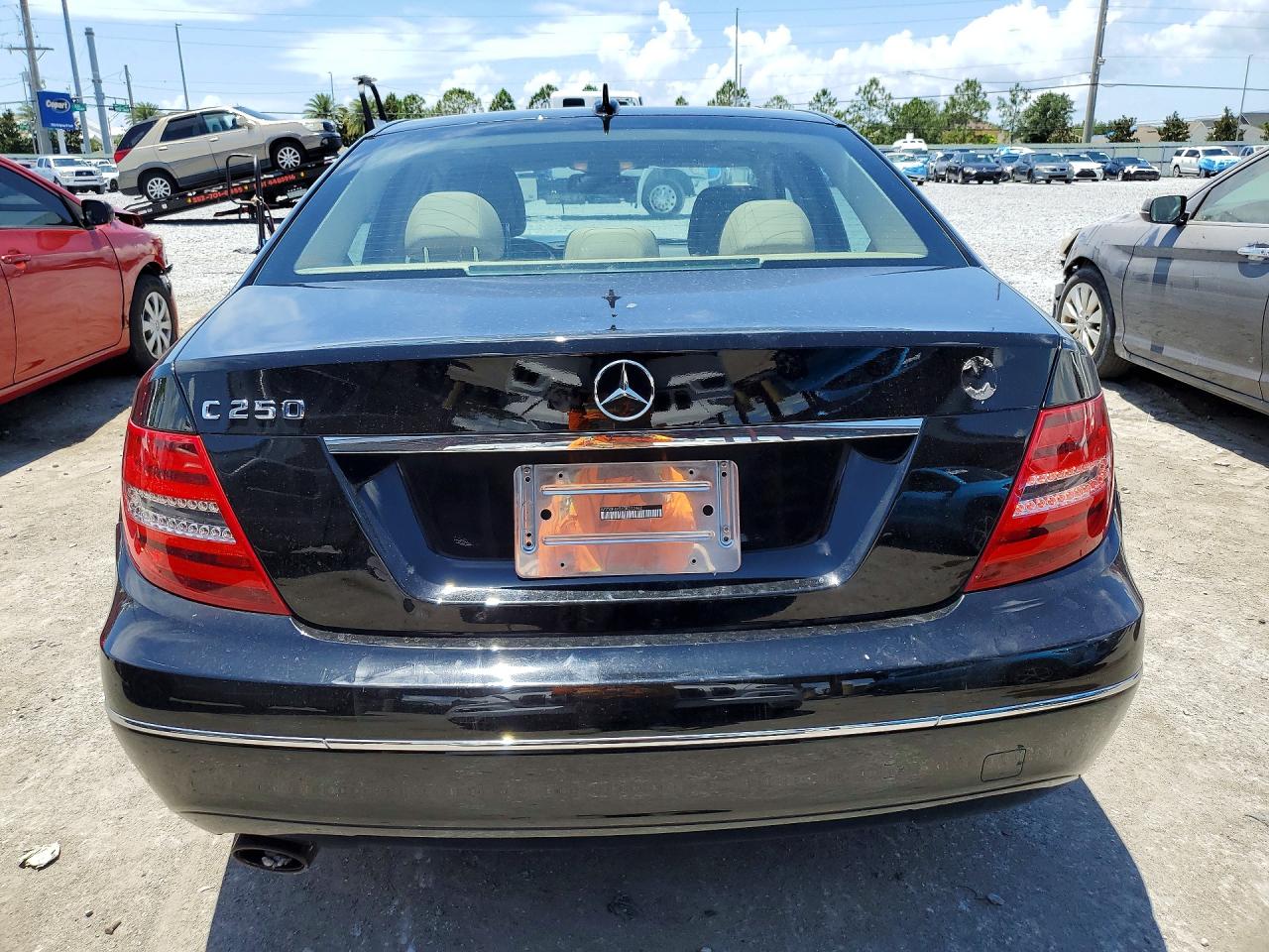 2013 MERCEDES-BENZ C-CLASS