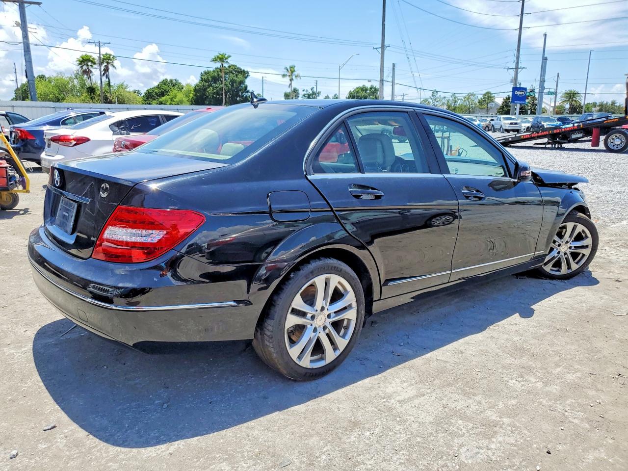 2013 MERCEDES-BENZ C-CLASS