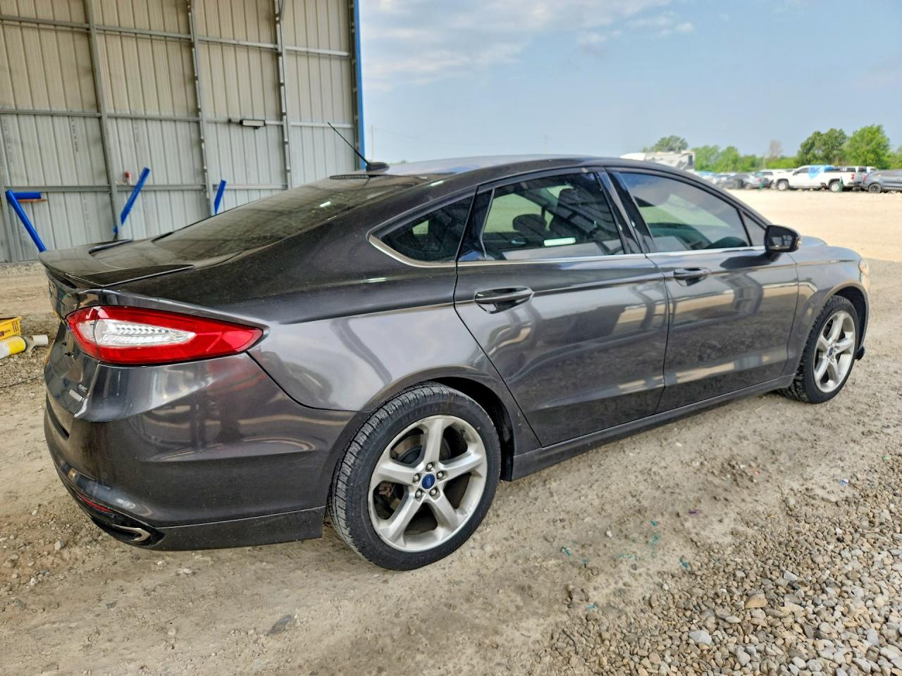 2016 FORD FUSION
