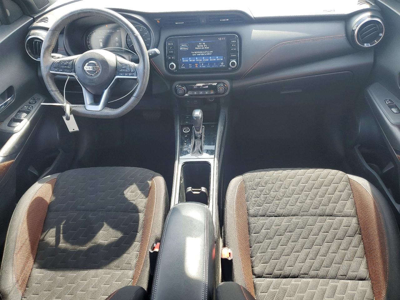 2021 NISSAN KICKS