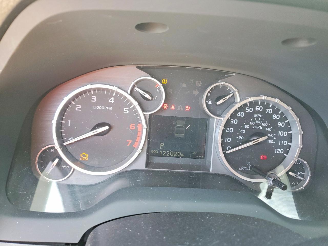 2017 TOYOTA TUNDRA