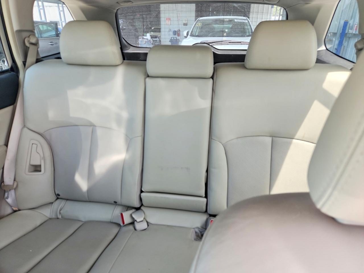 2013 SUBARU OUTBACK