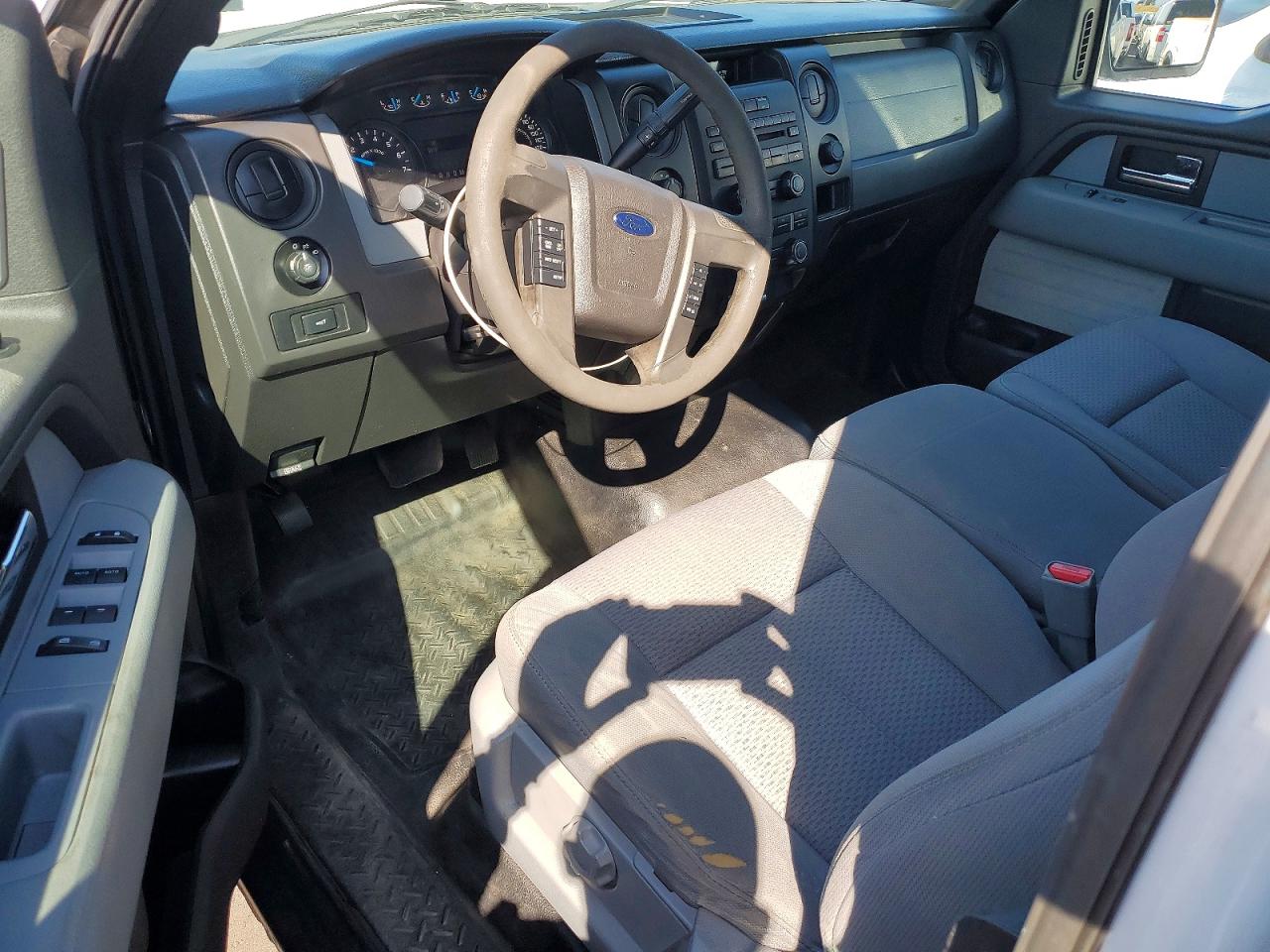 2014 FORD F150
