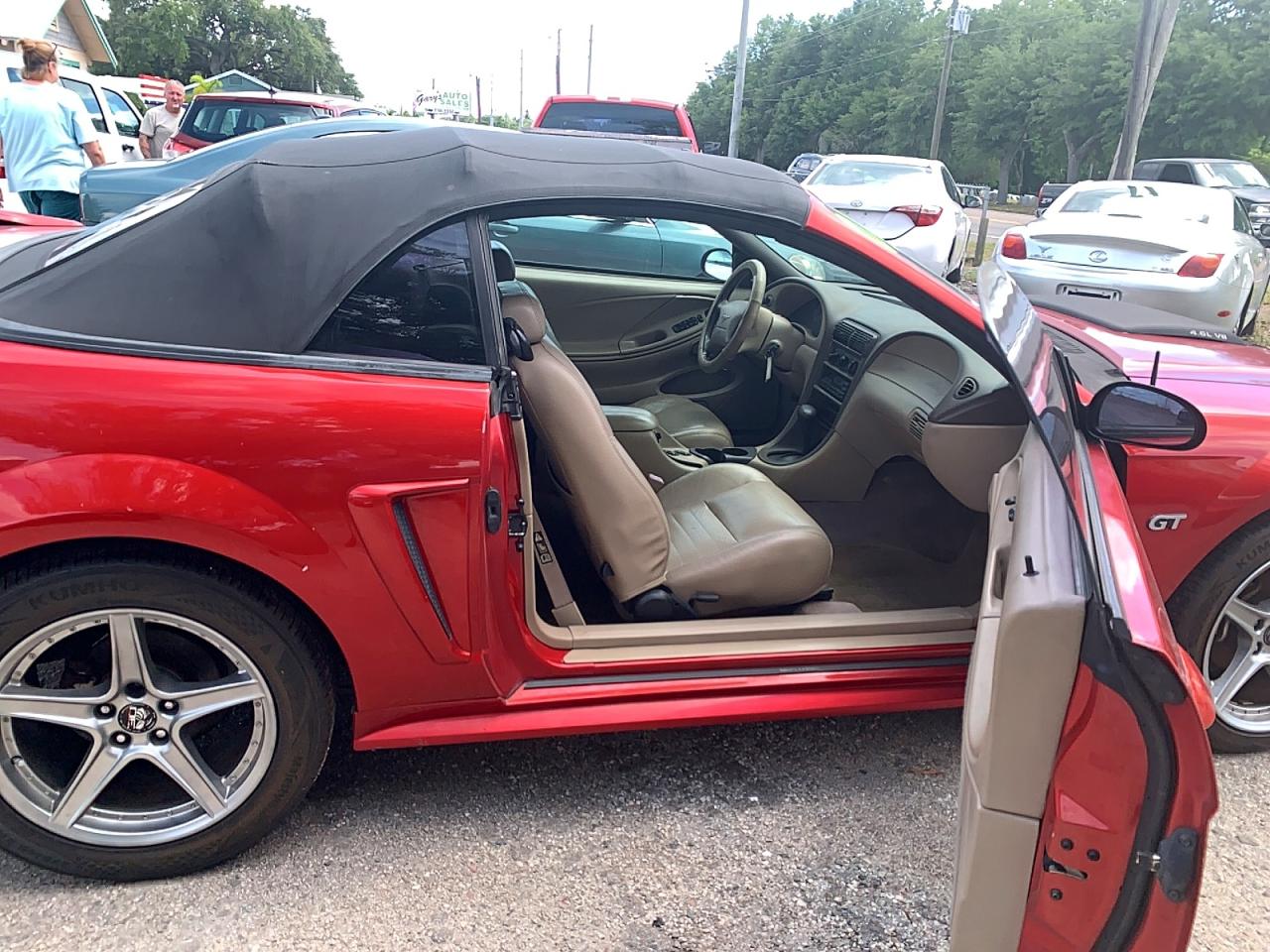 2000 FORD MUSTANG