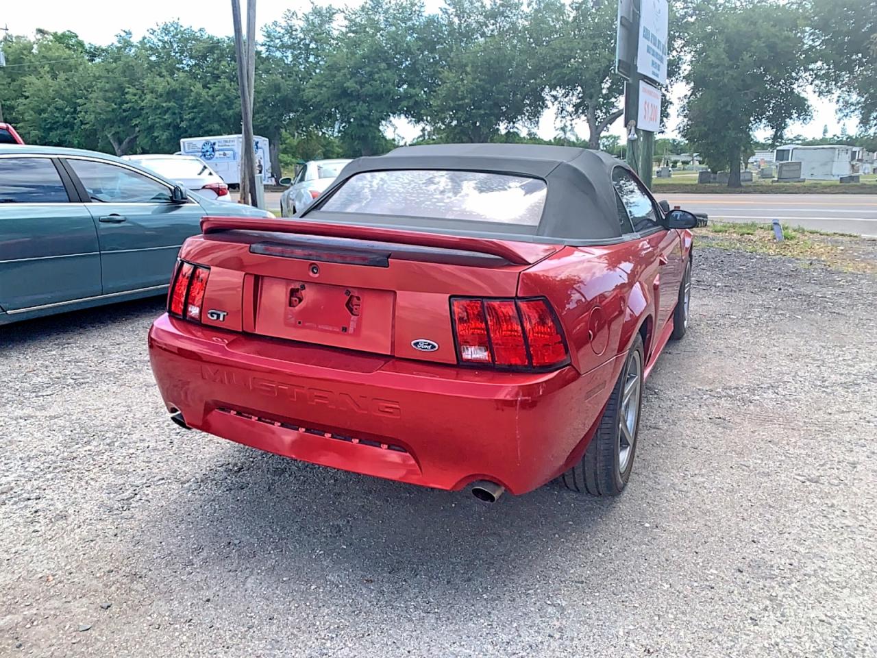 2000 FORD MUSTANG