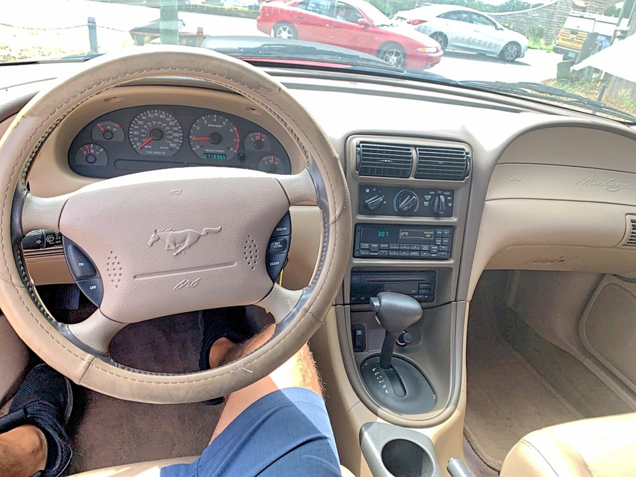 2000 FORD MUSTANG