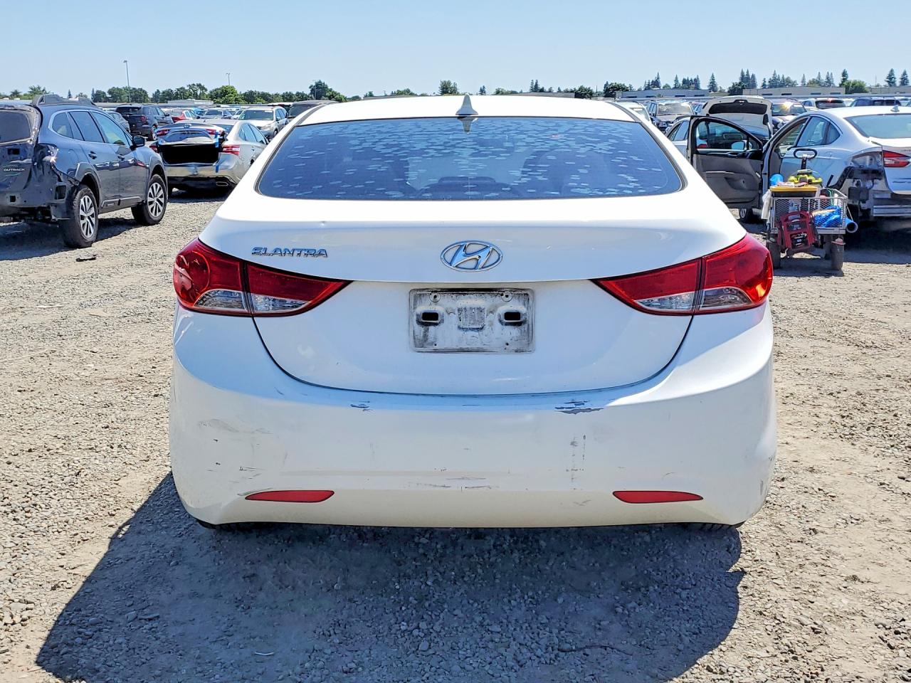 2013 HYUNDAI ELANTRA