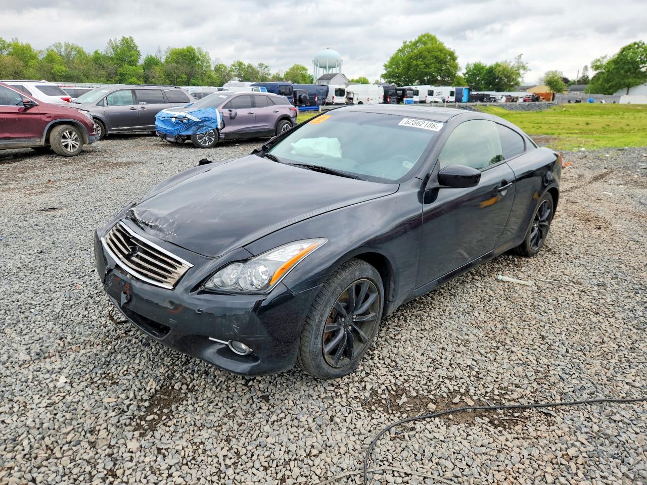 2013 INFINITI G37