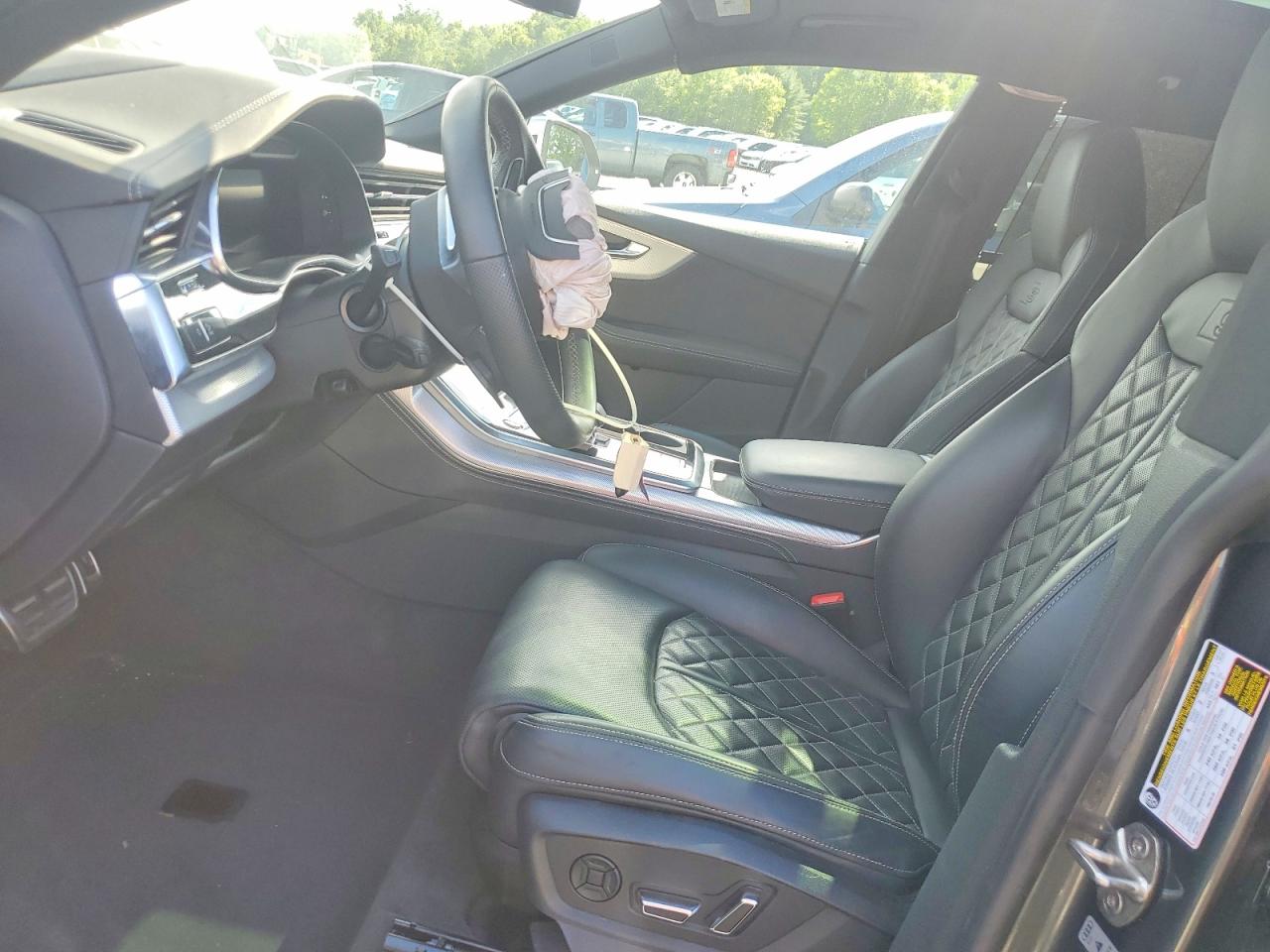 2022 AUDI SQ8