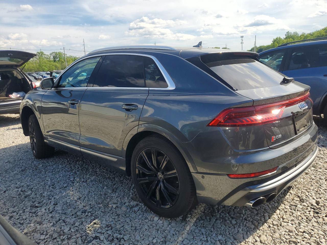 2022 AUDI SQ8
