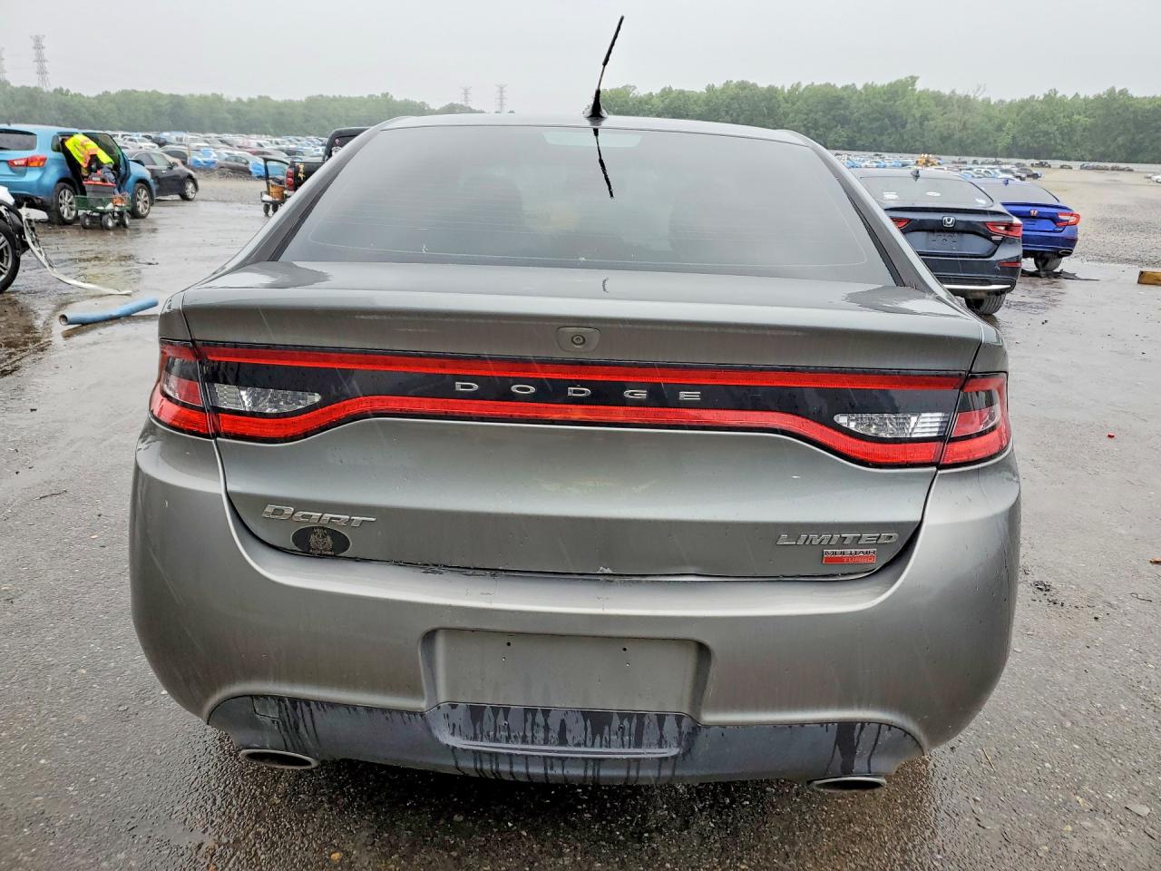 2013 DODGE DART
