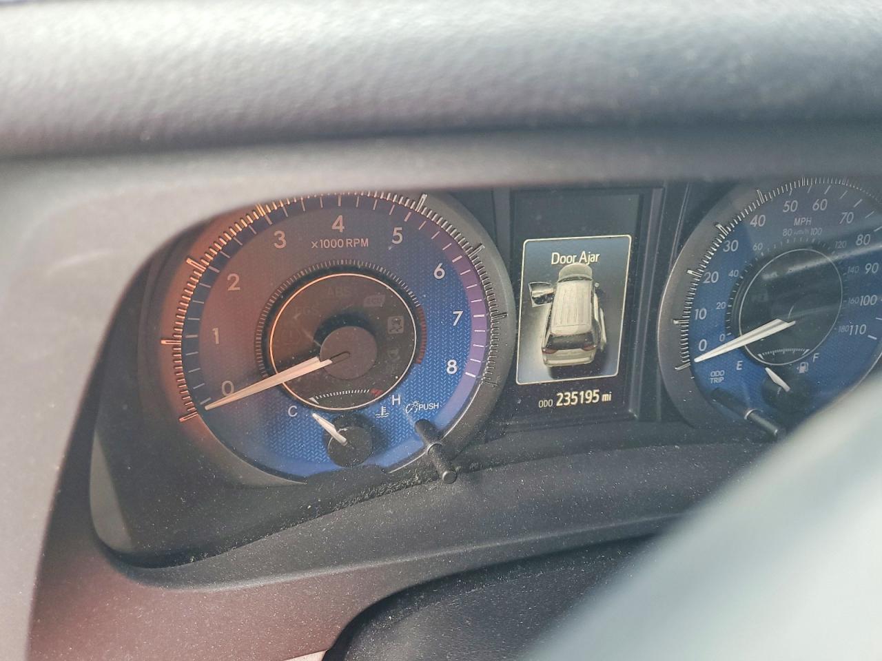 2015 TOYOTA SIENNA
