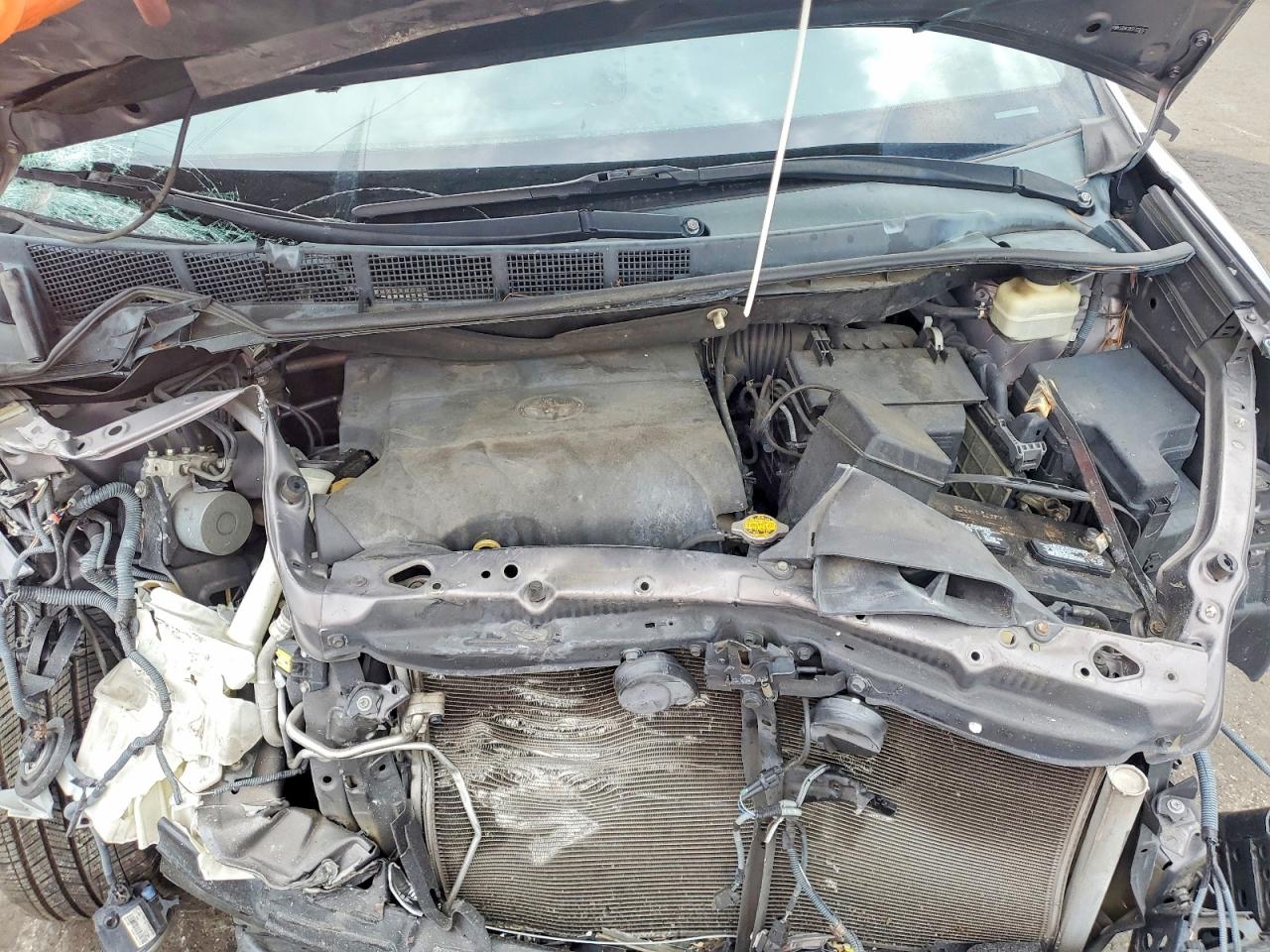 2015 TOYOTA SIENNA