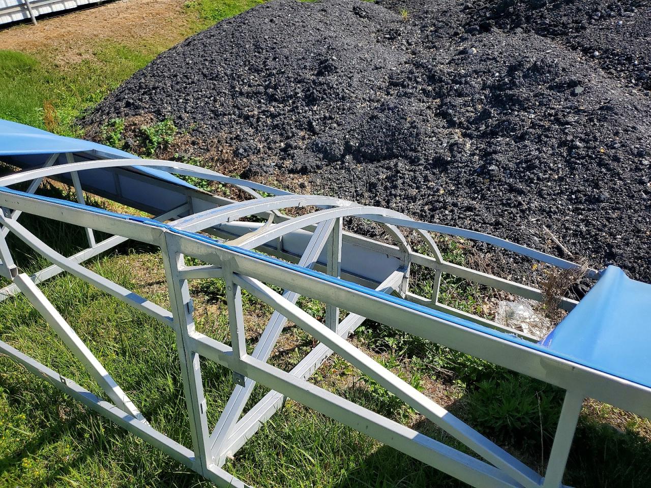 2027 ROOF AWNING
