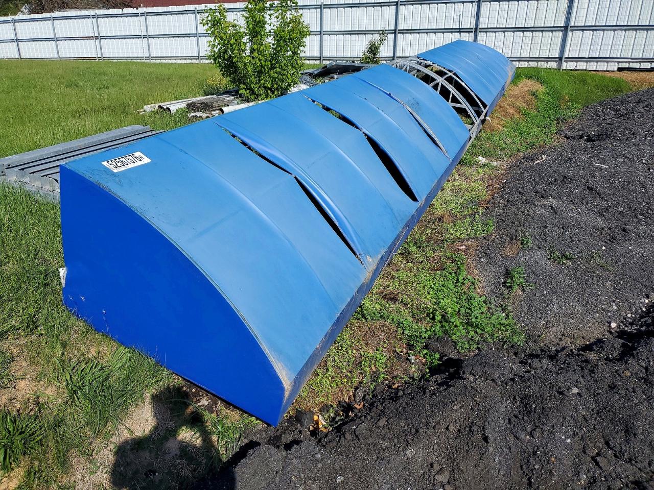 2027 ROOF AWNING