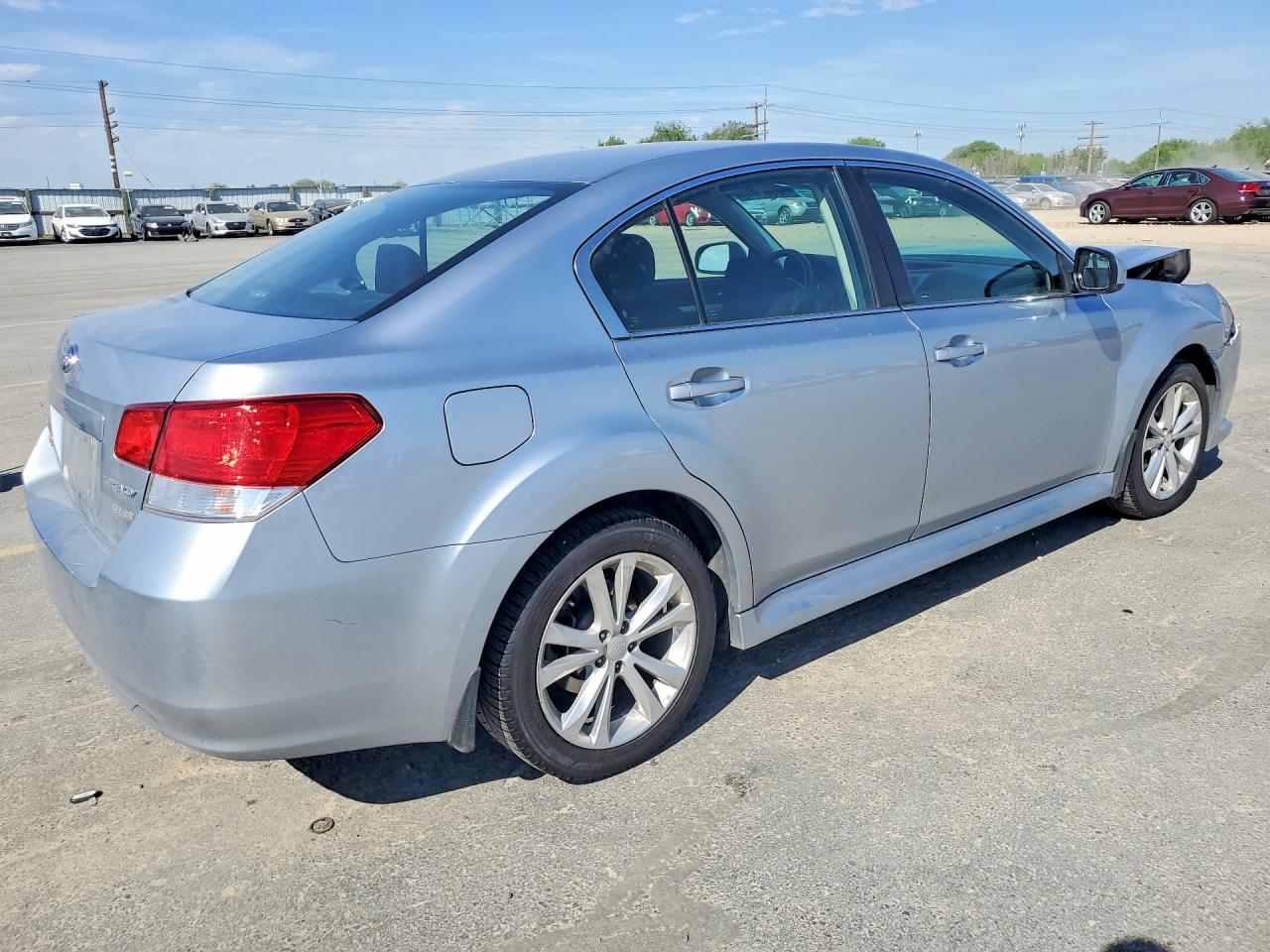 2013 SUBARU LEGACY