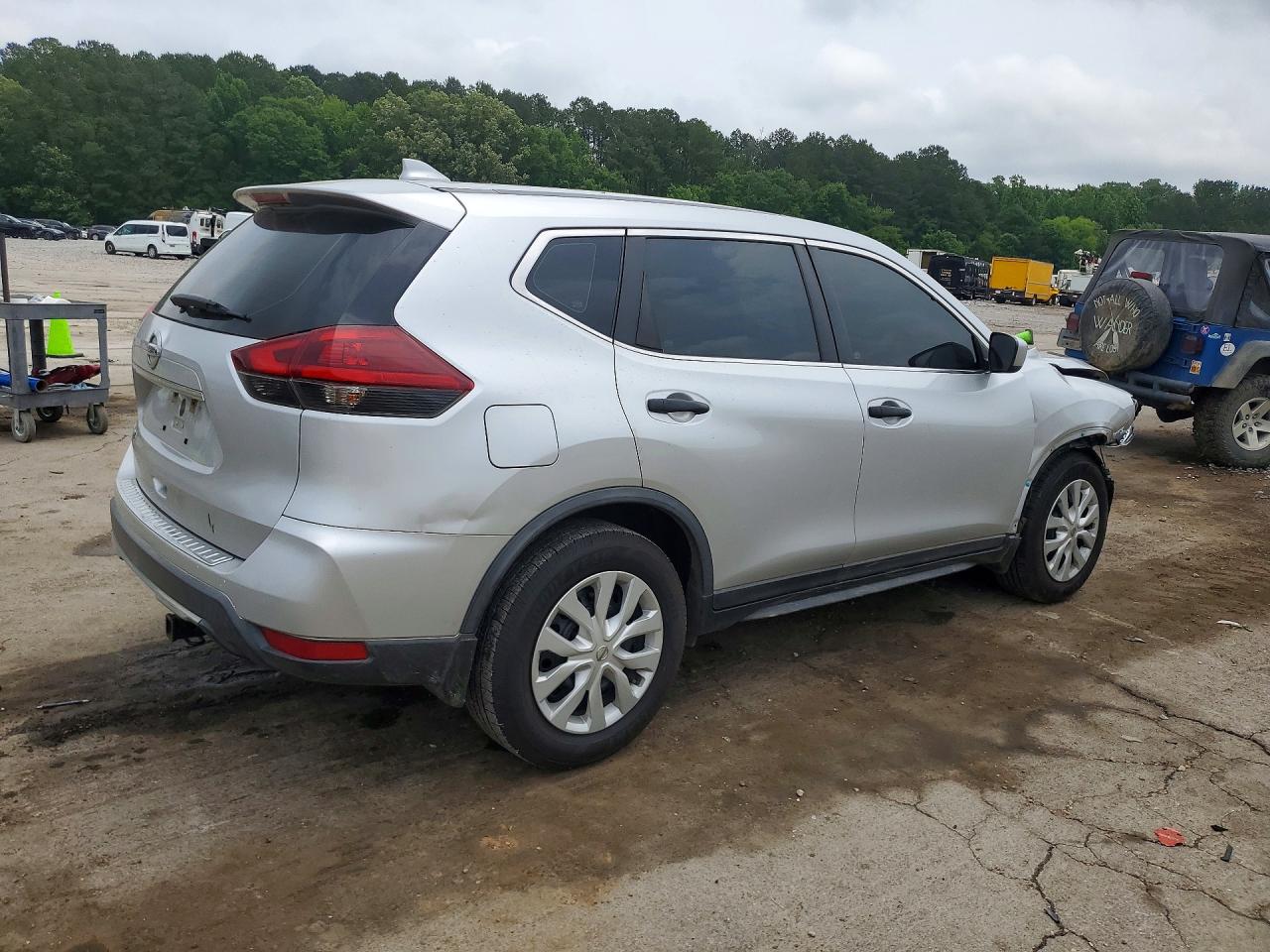 2018 NISSAN ROGUE