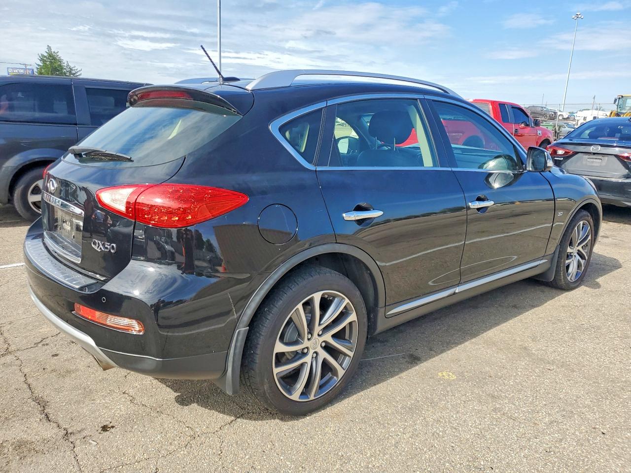 2017 INFINITI QX50