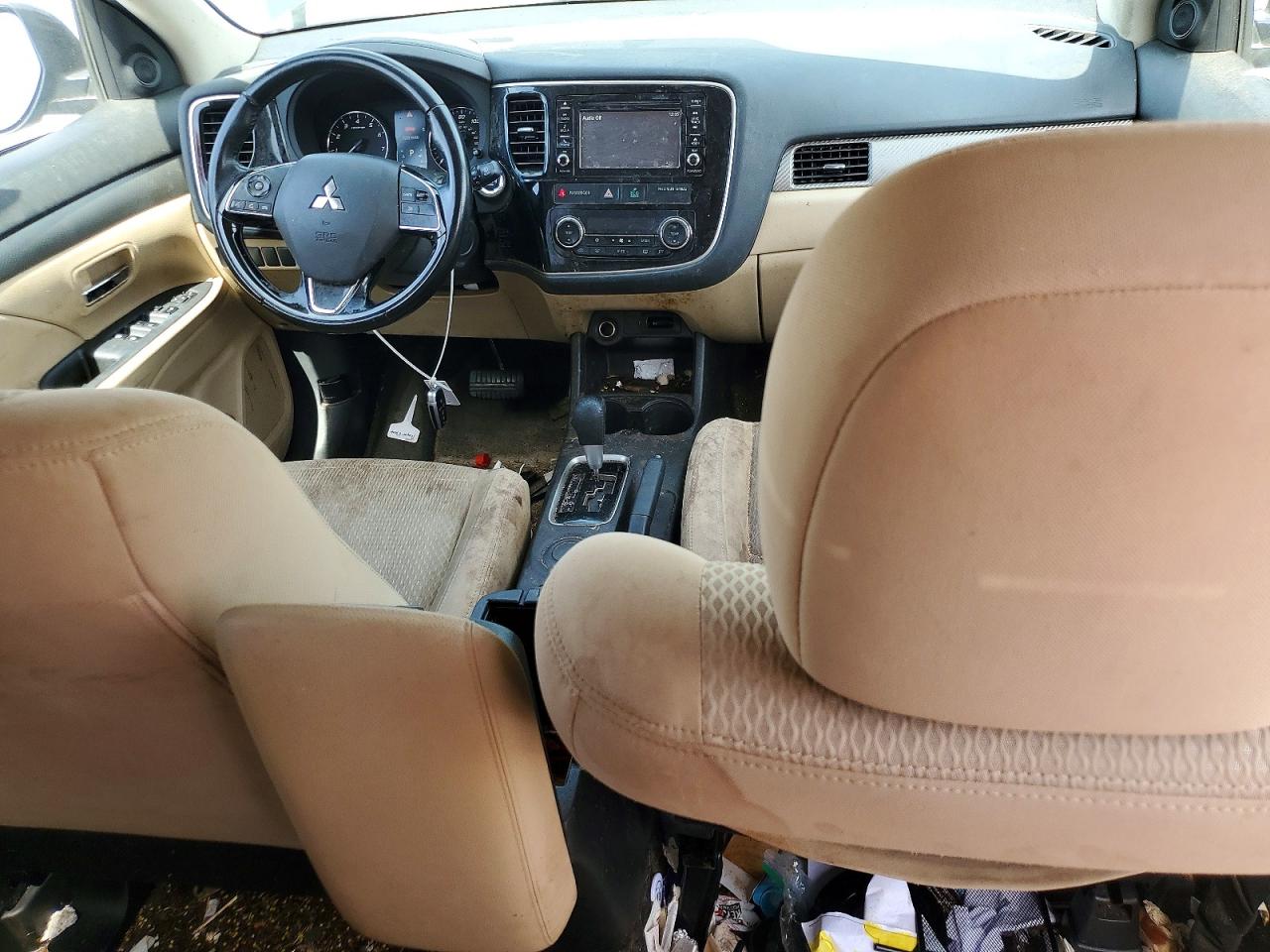 2016 MITSUBISHI OUTLANDER