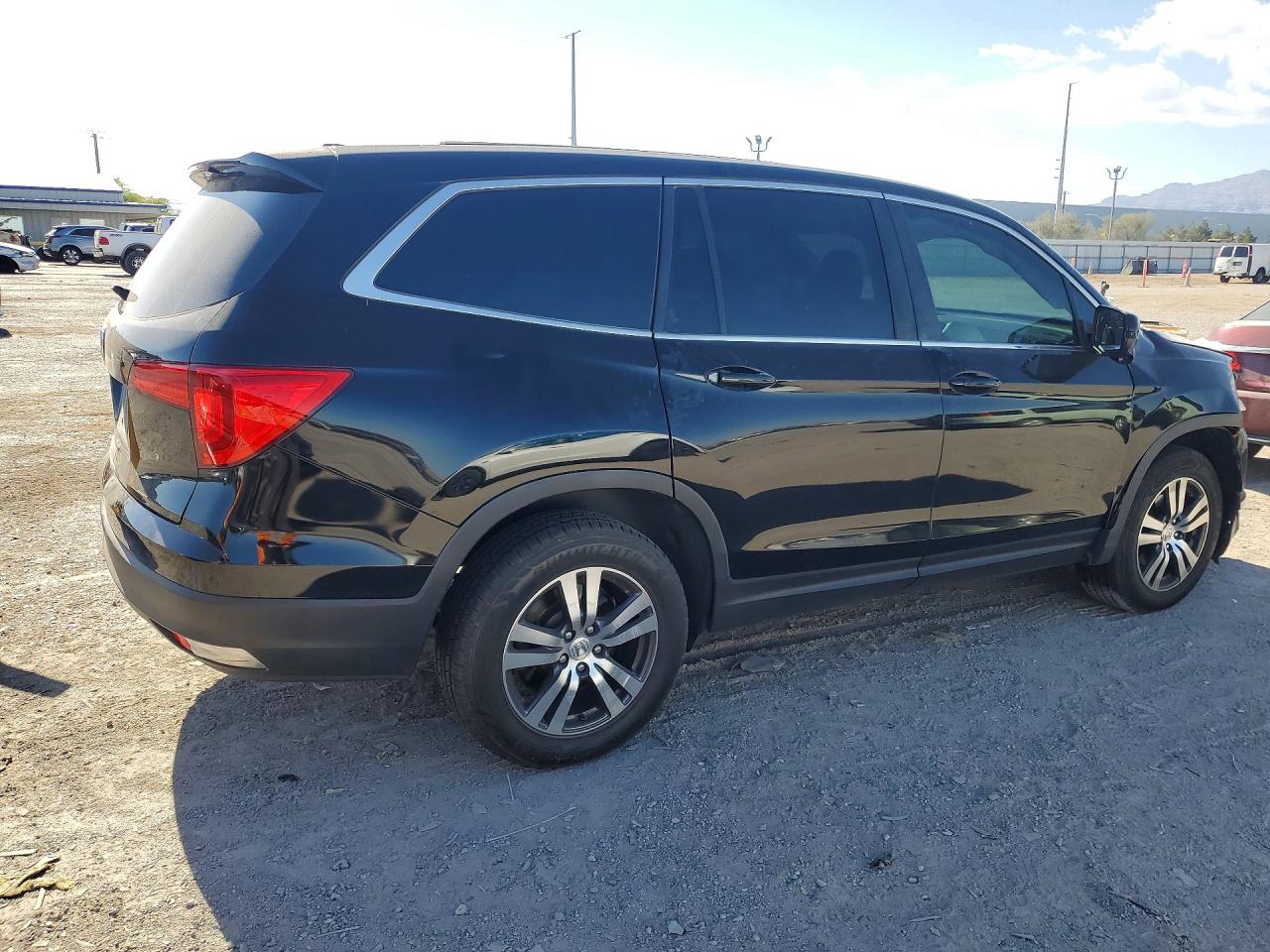 2017 HONDA PILOT