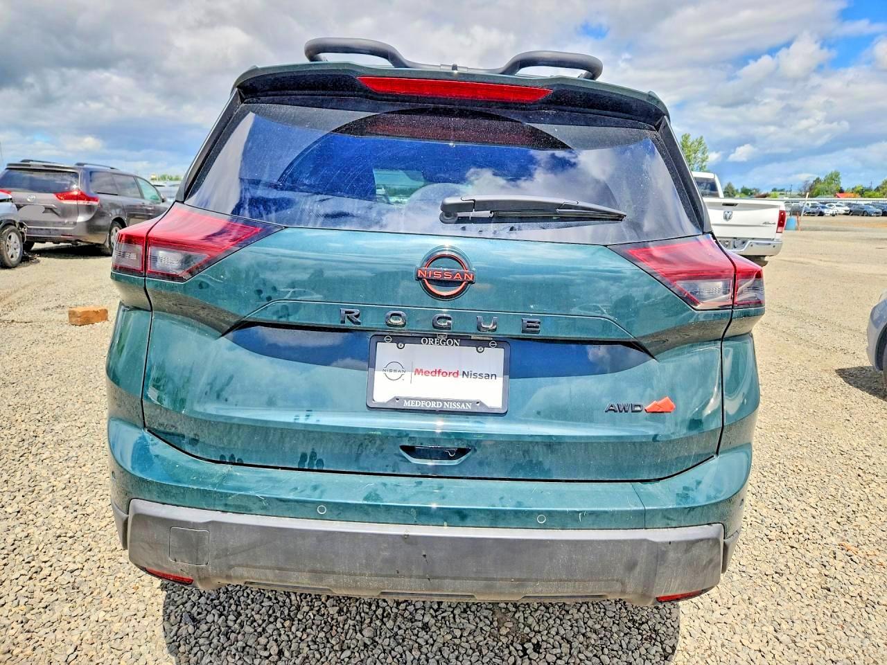 2026 NISSAN ROGUE