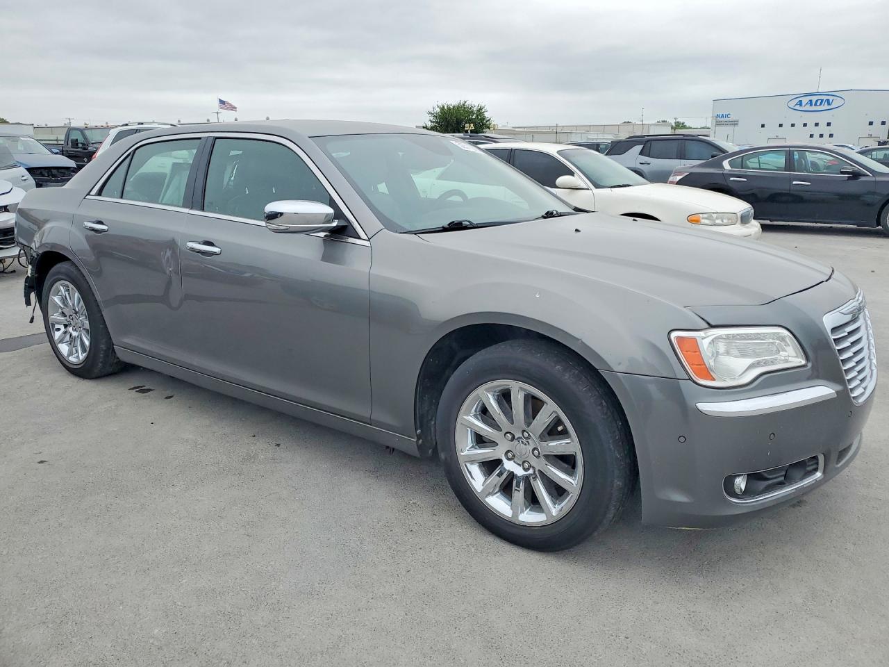 2011 CHRYSLER 300