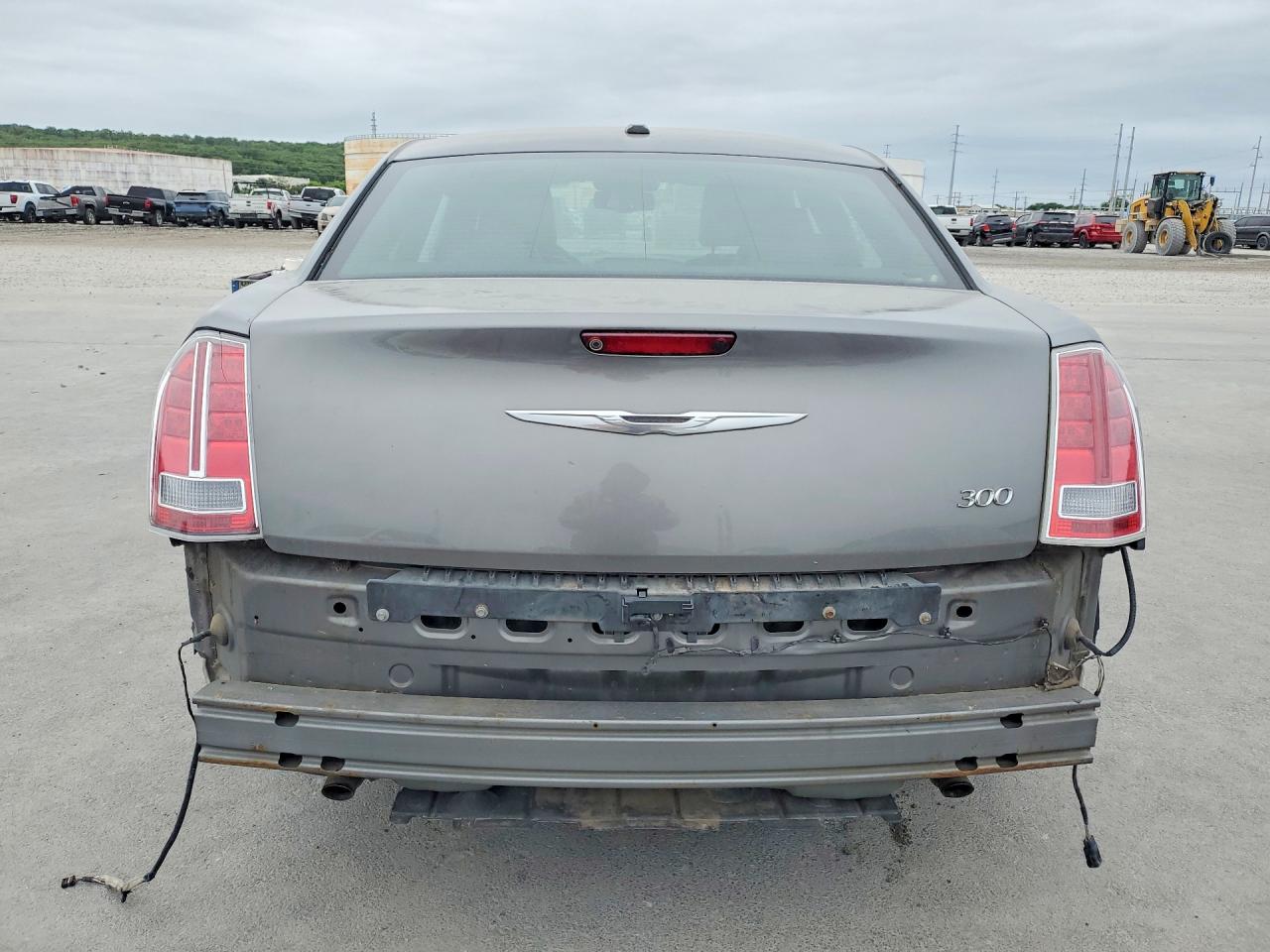 2011 CHRYSLER 300