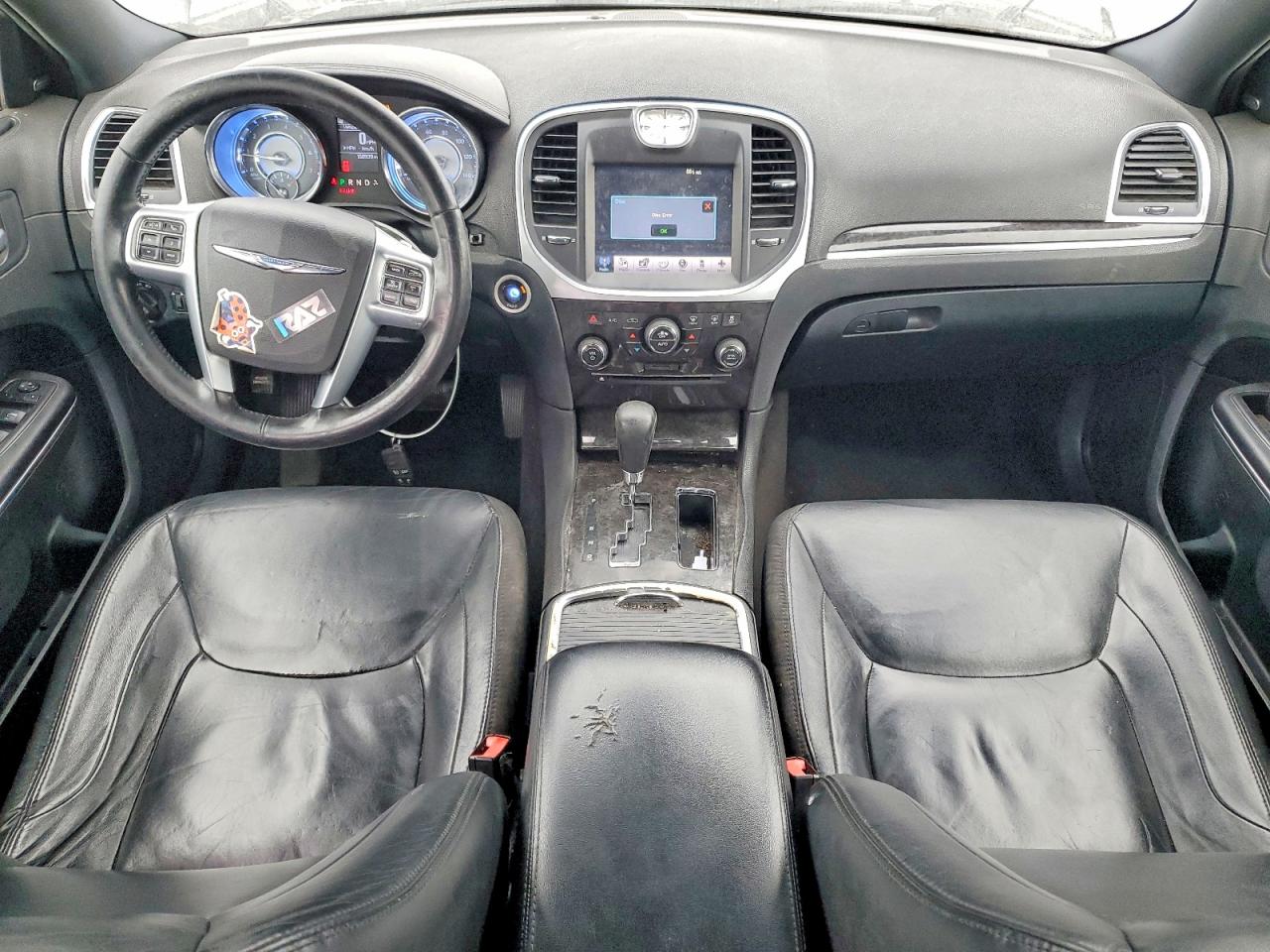 2011 CHRYSLER 300