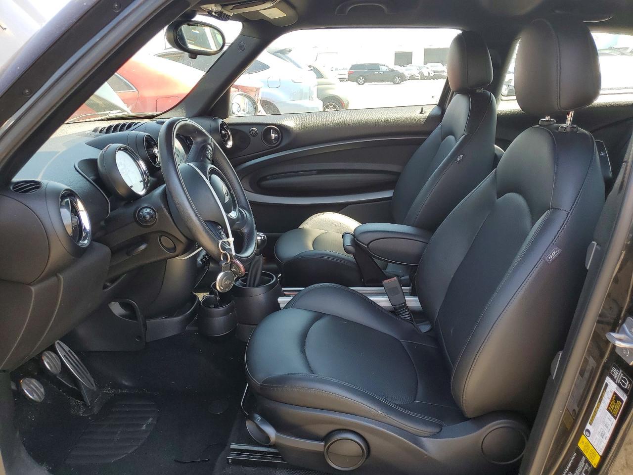 2014 MINI COOPER