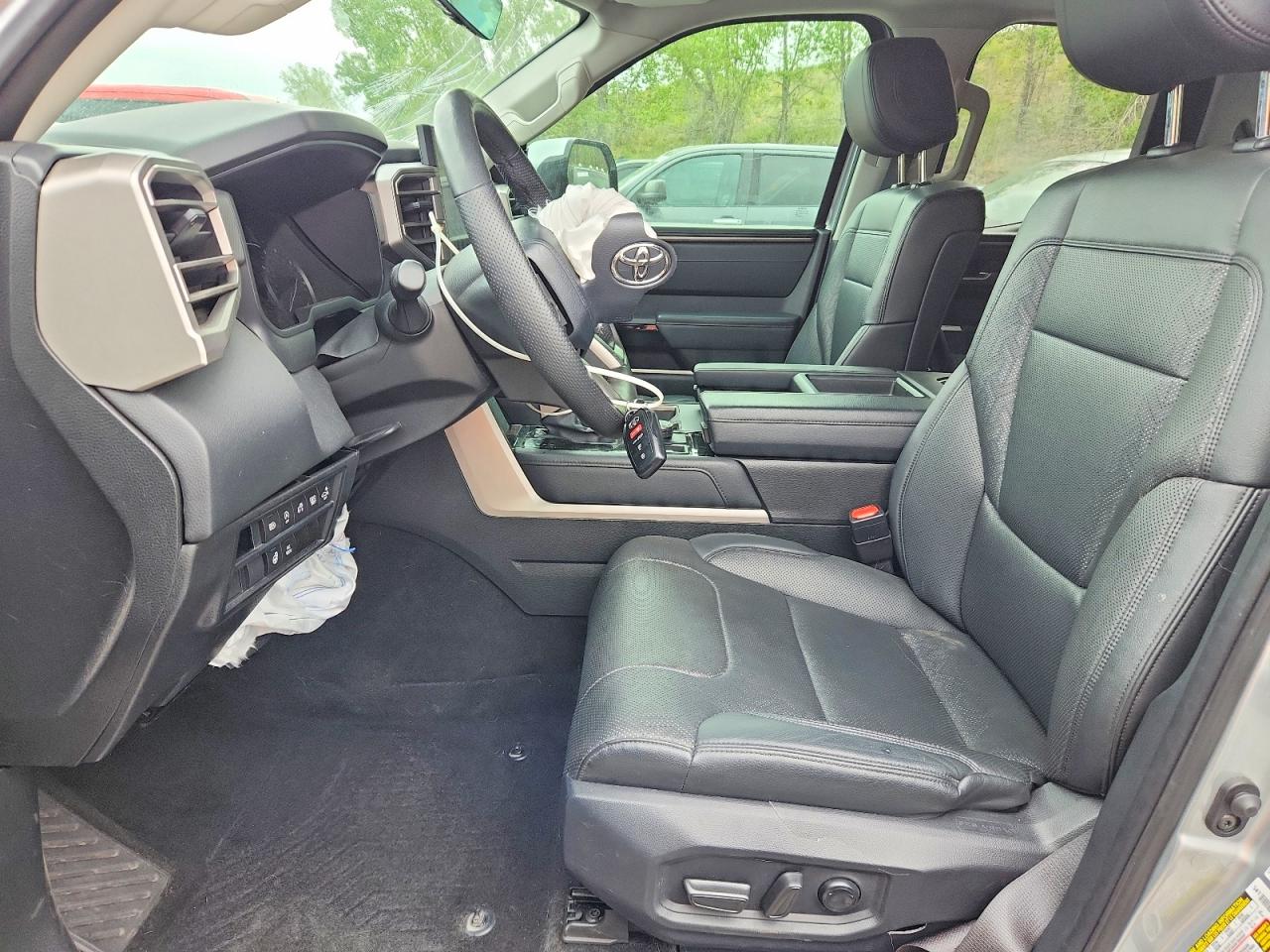 2022 TOYOTA TUNDRA