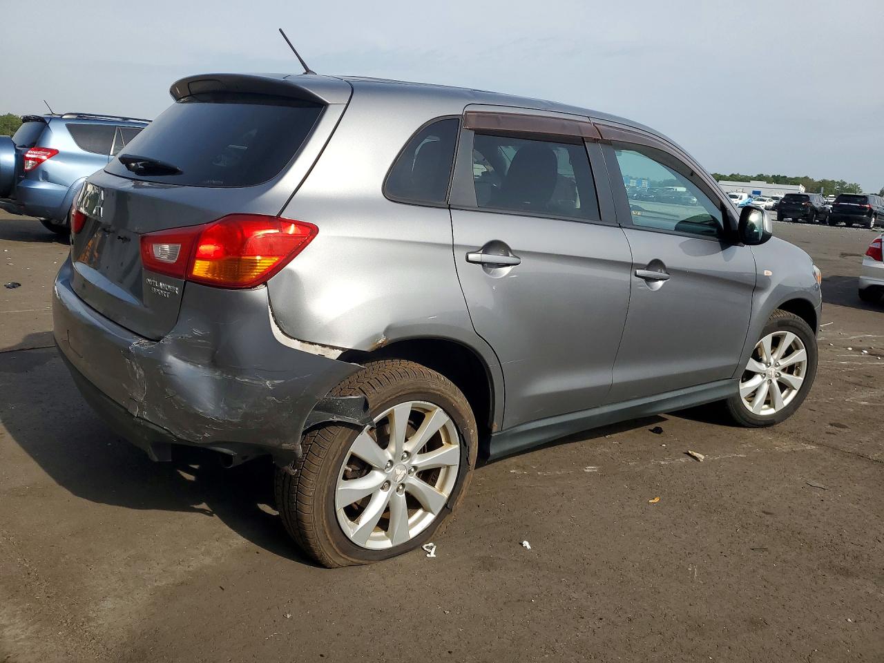 2014 MITSUBISHI OUTLANDER