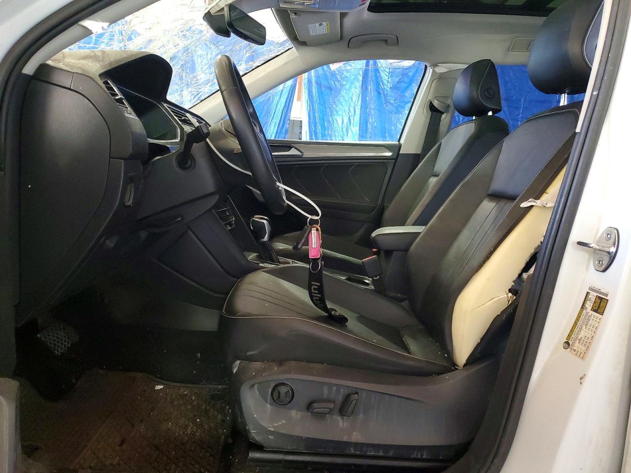 2022 VOLKSWAGEN TIGUAN