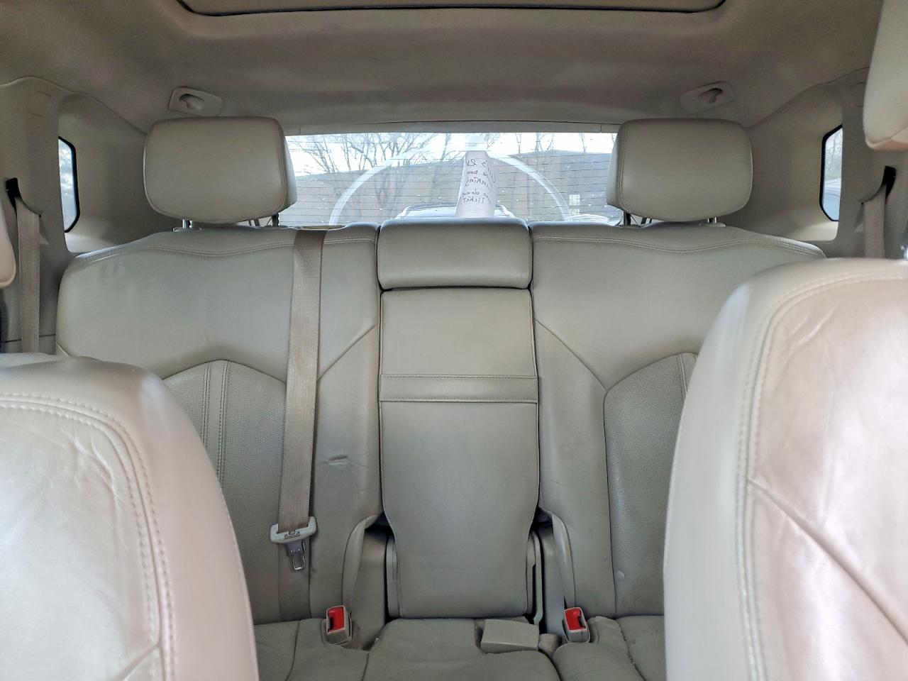 2011 CADILLAC SRX