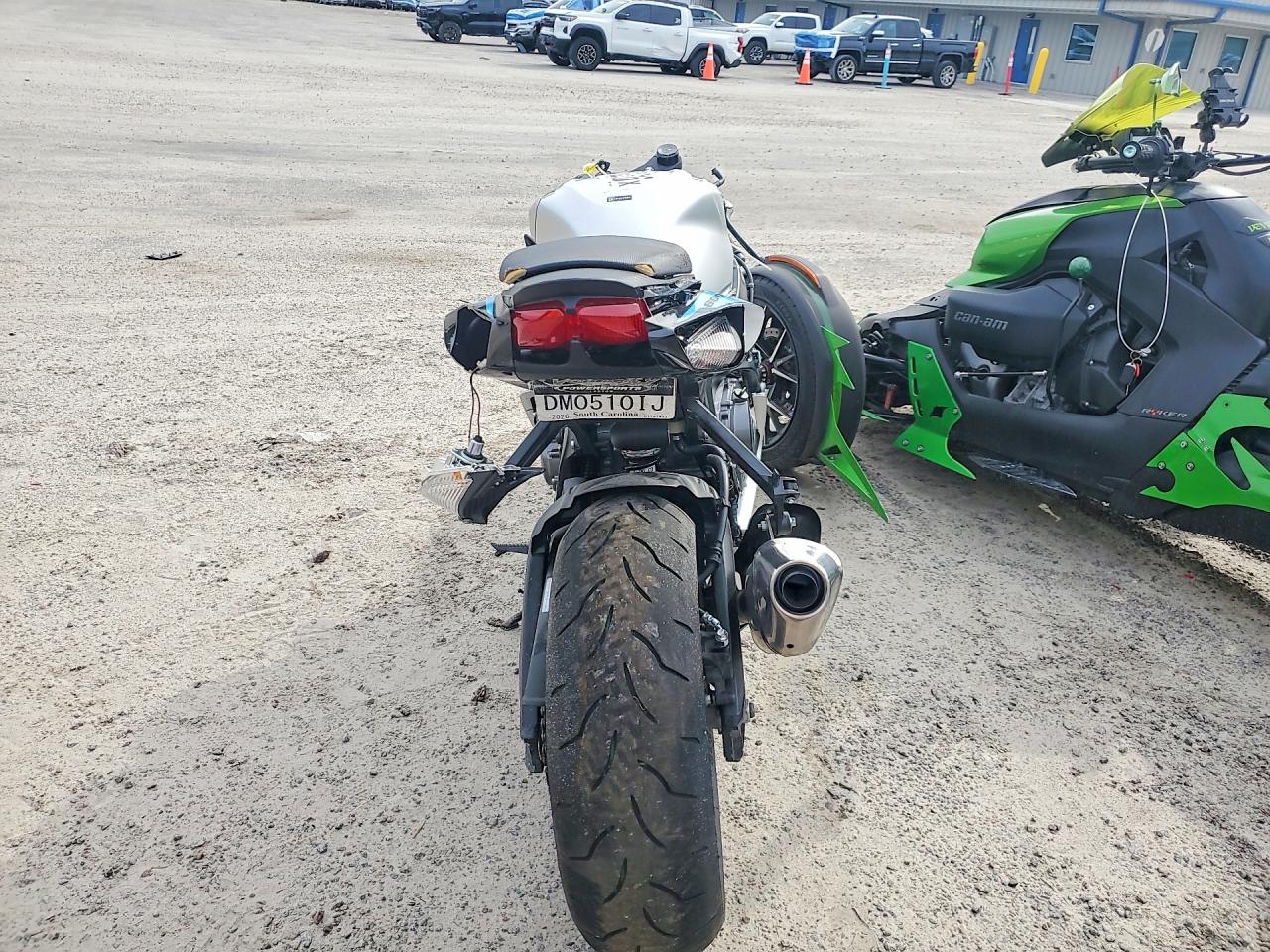 2026 SUZUKI GSXR600