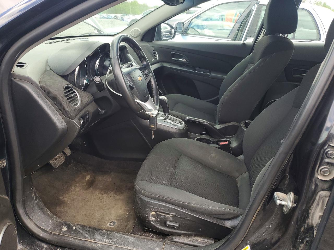 2011 CHEVROLET CRUZE