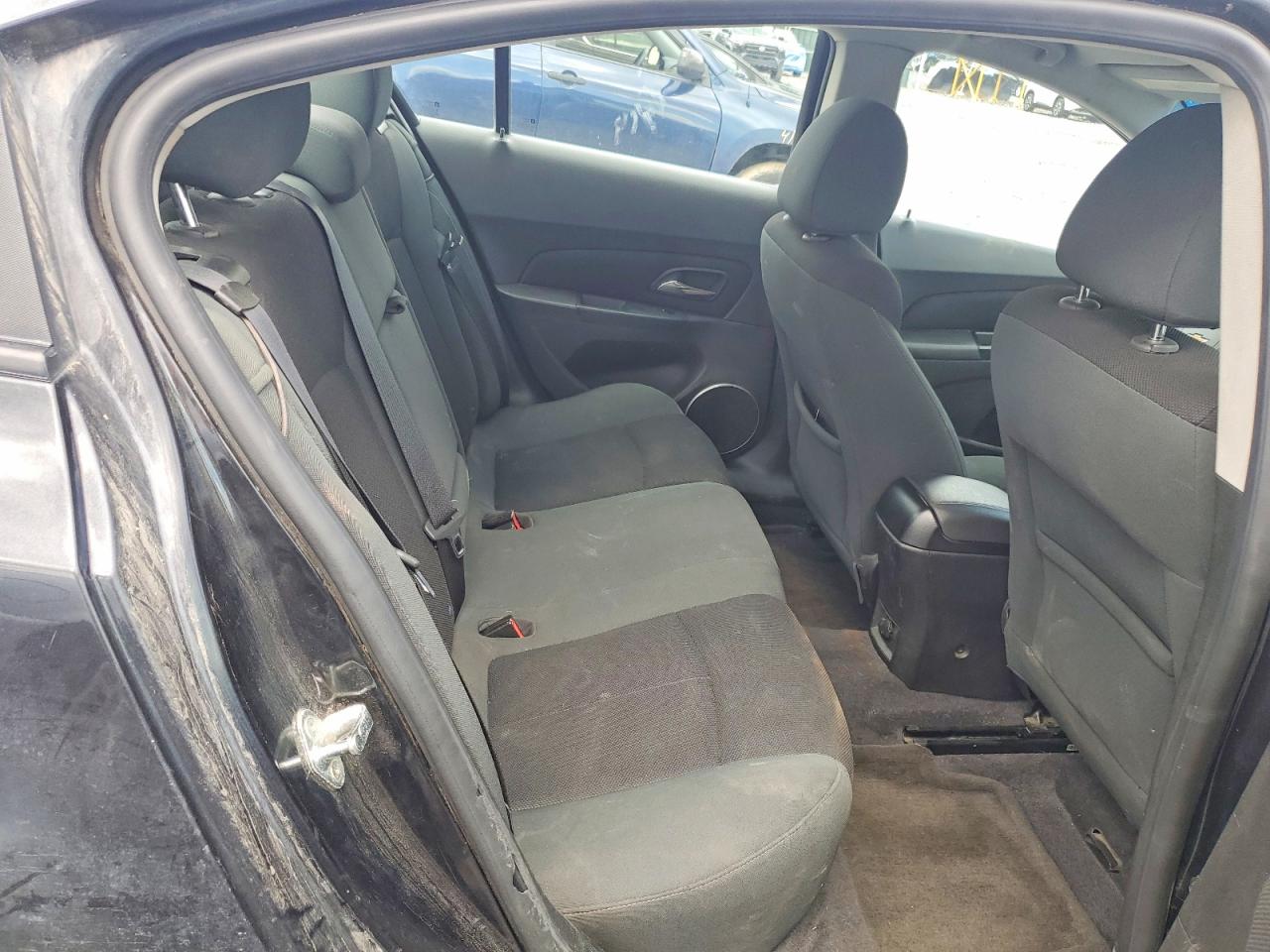 2011 CHEVROLET CRUZE