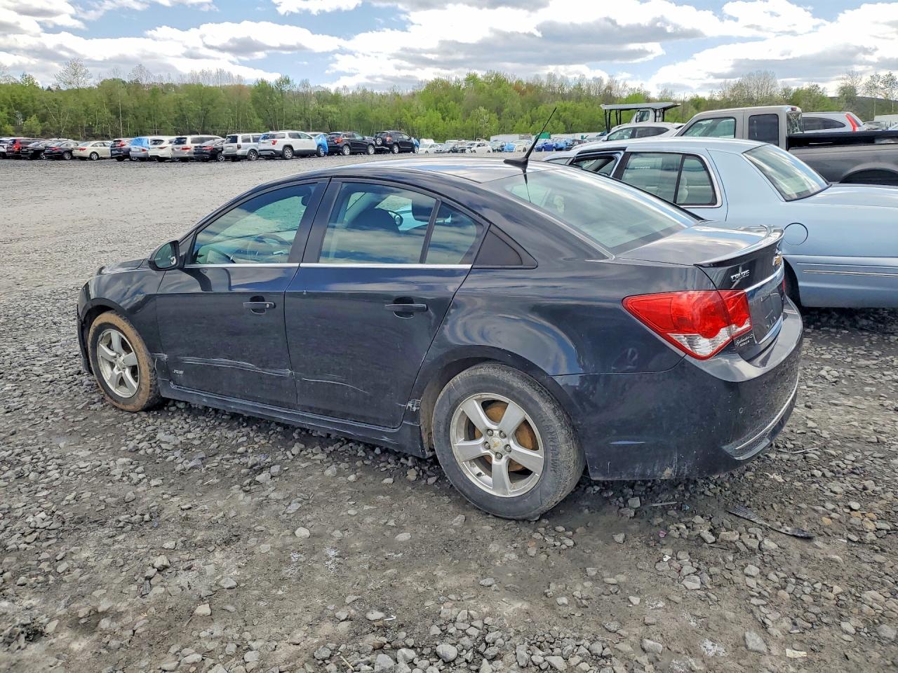 2011 CHEVROLET CRUZE