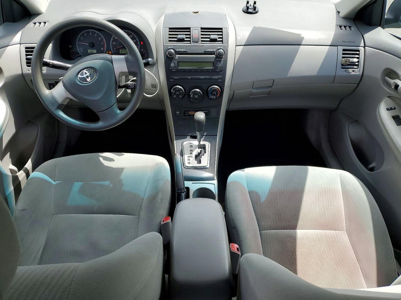 2010 TOYOTA COROLLA