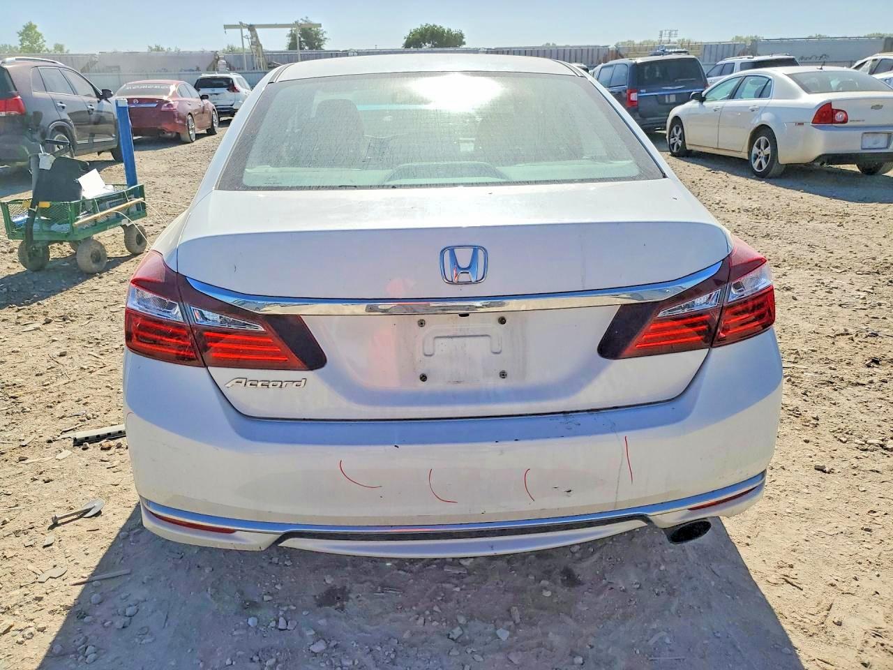 2016 HONDA ACCORD