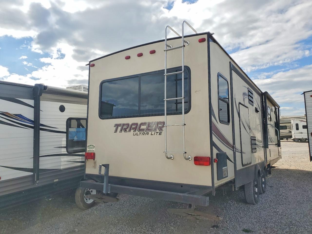 2016 FORESRIVER TRACER