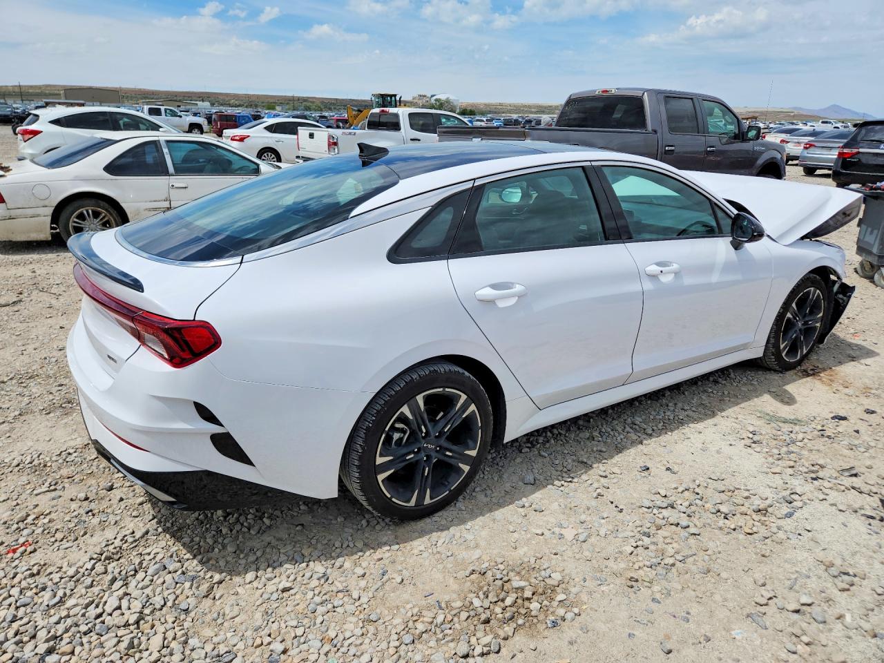 2024 KIA K5