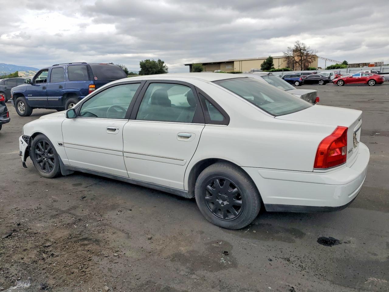 2004 VOLVO S80
