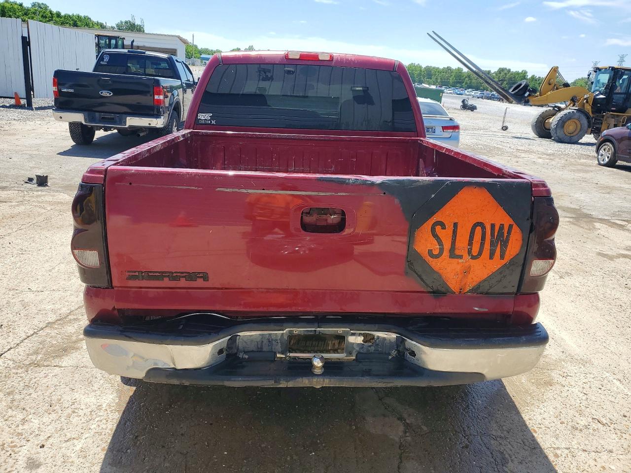 2005 GMC SIERRA