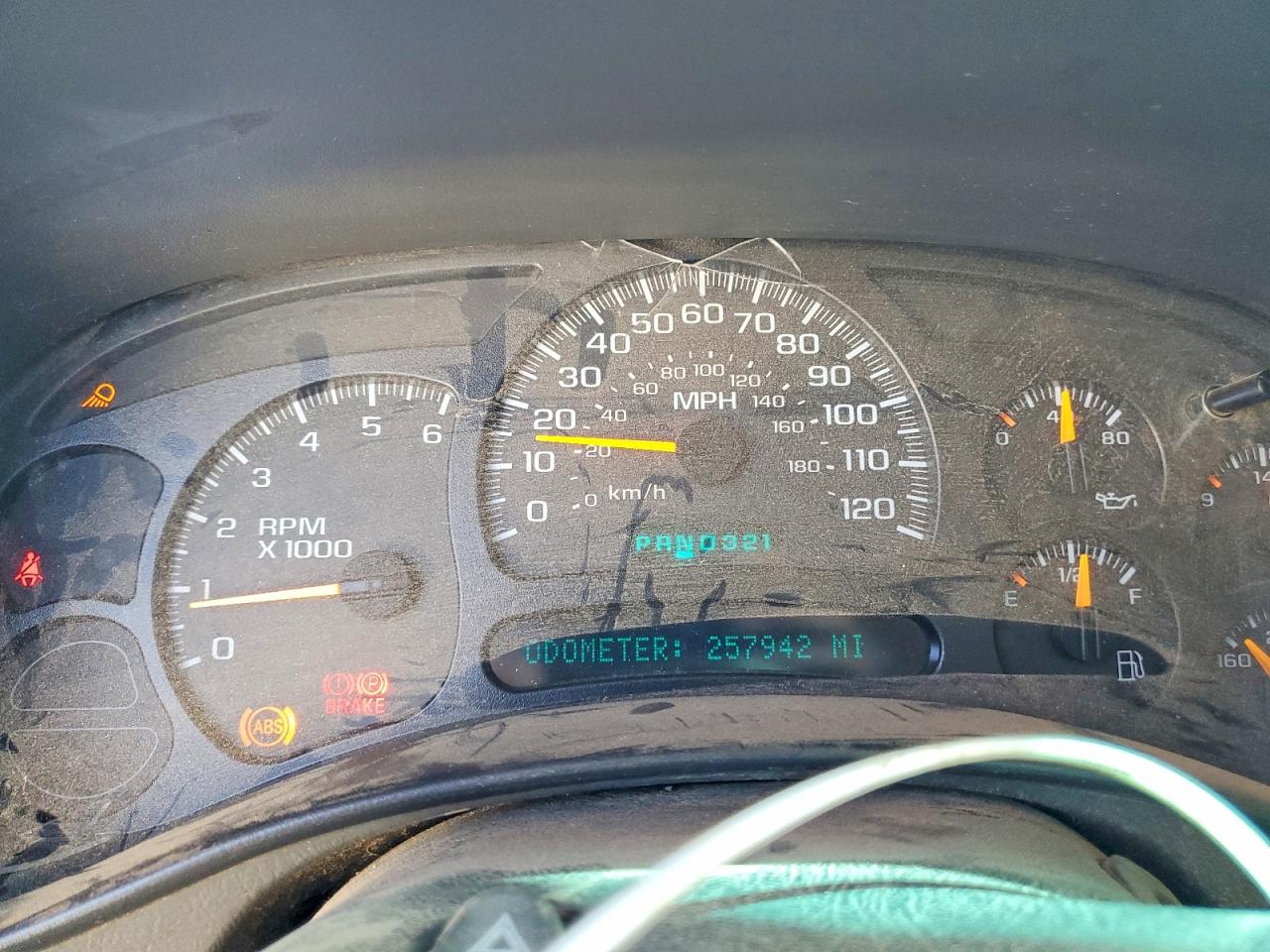 2005 GMC SIERRA