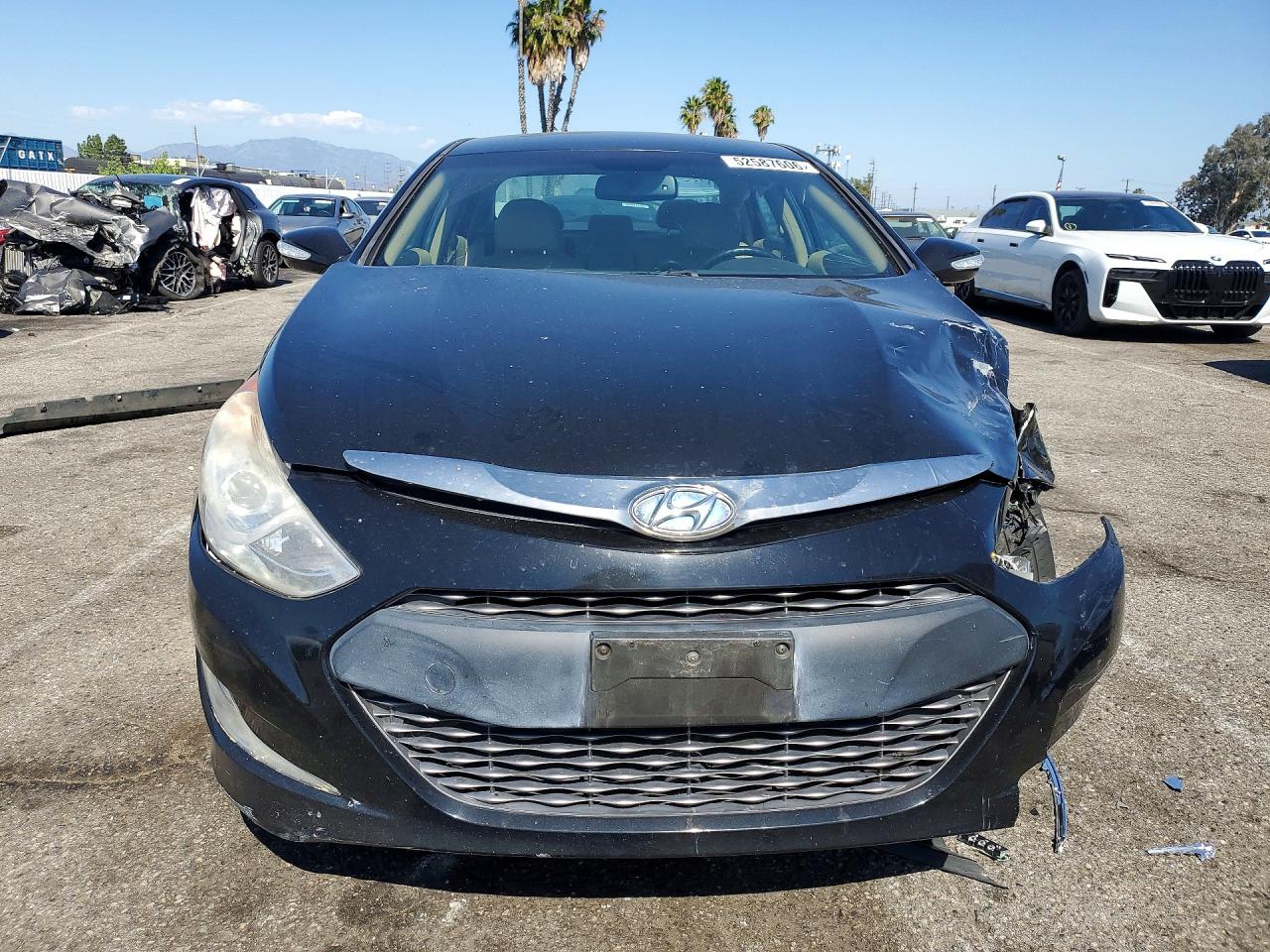 2013 HYUNDAI SONATA