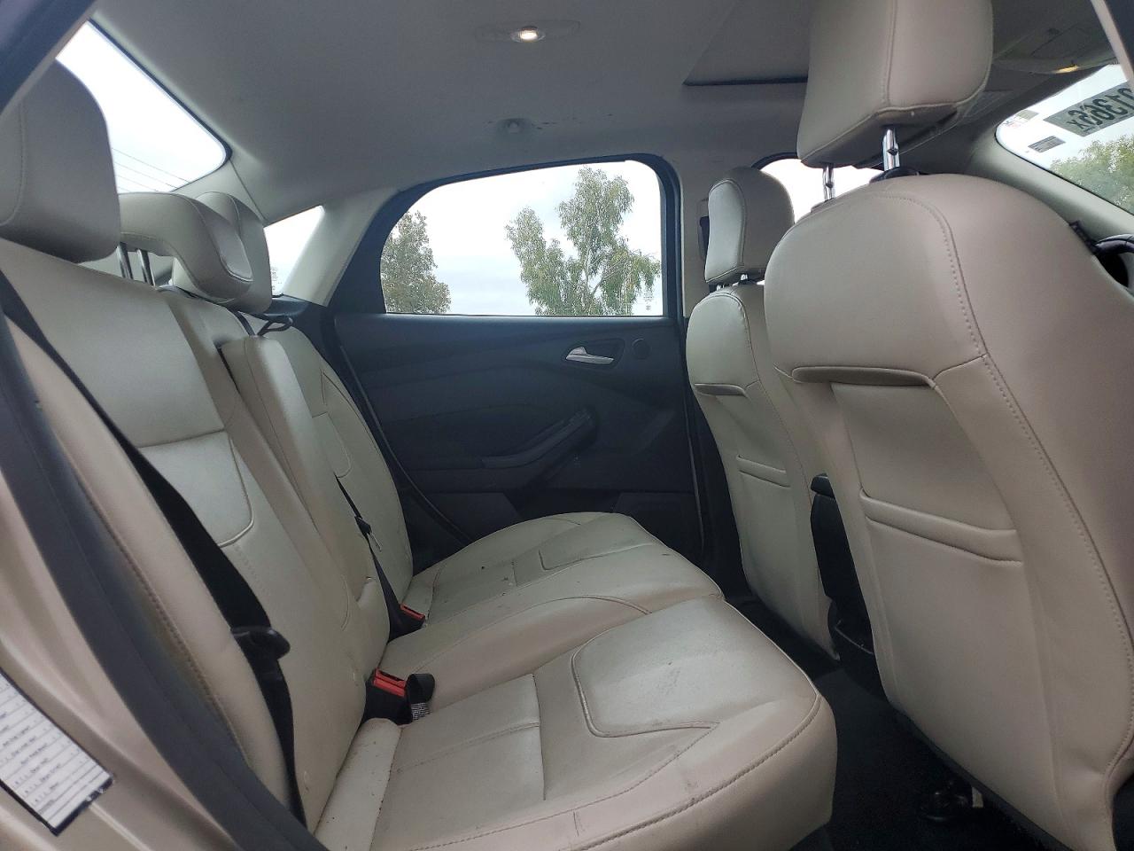 2017 FORD FOCUS