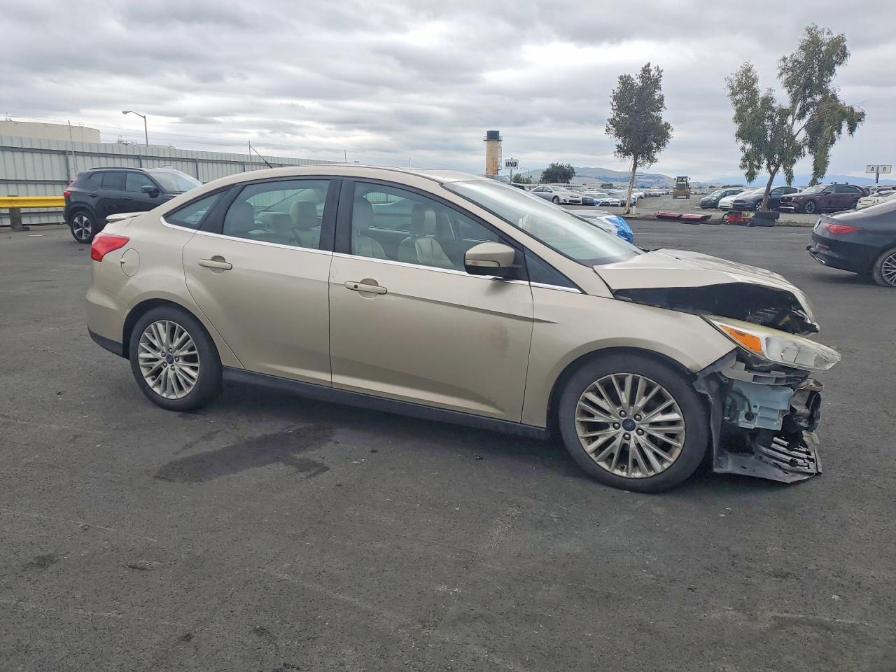 2017 FORD FOCUS